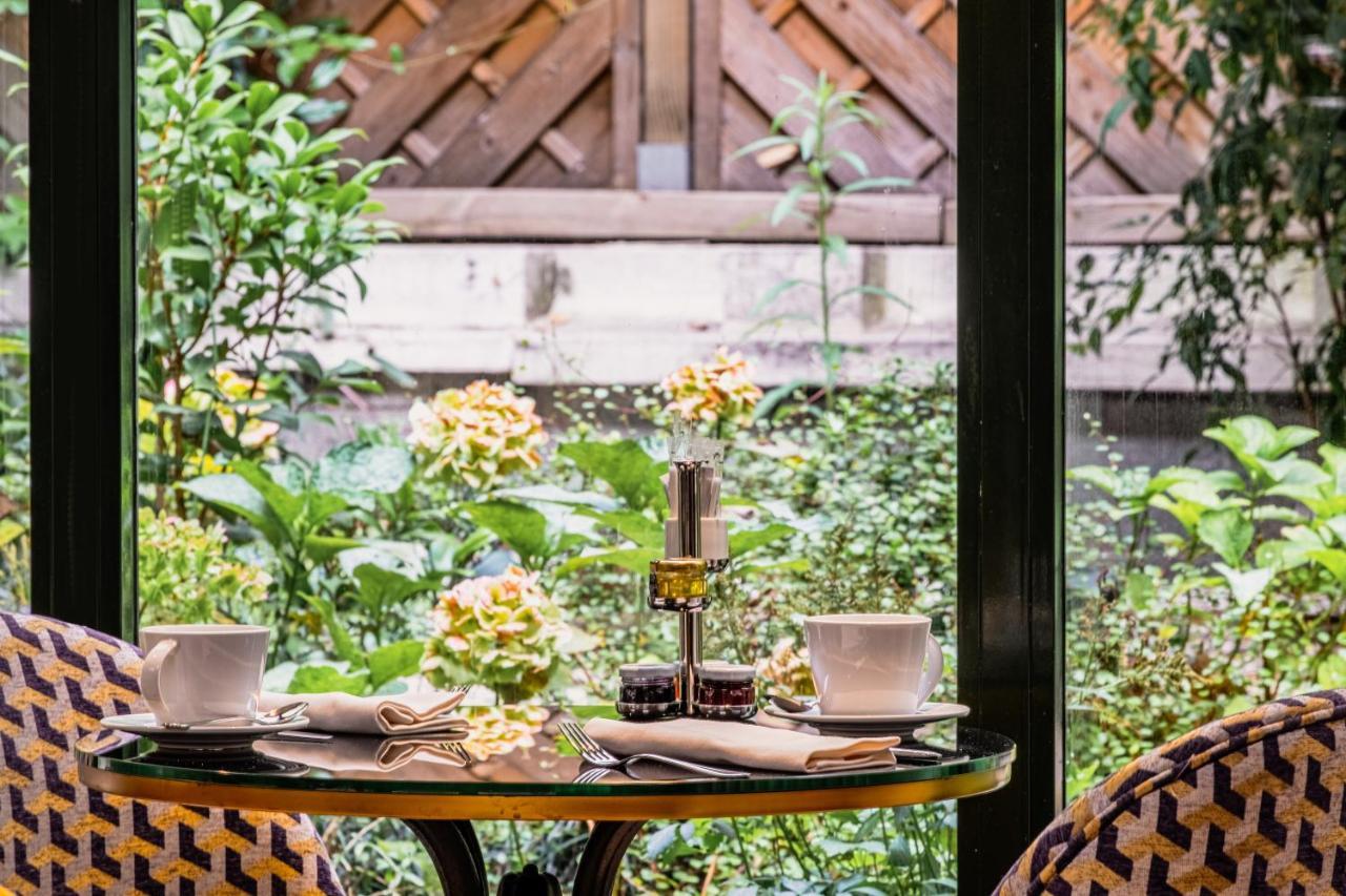 Hotel Pont Royal Paris Bagian luar foto The Garden