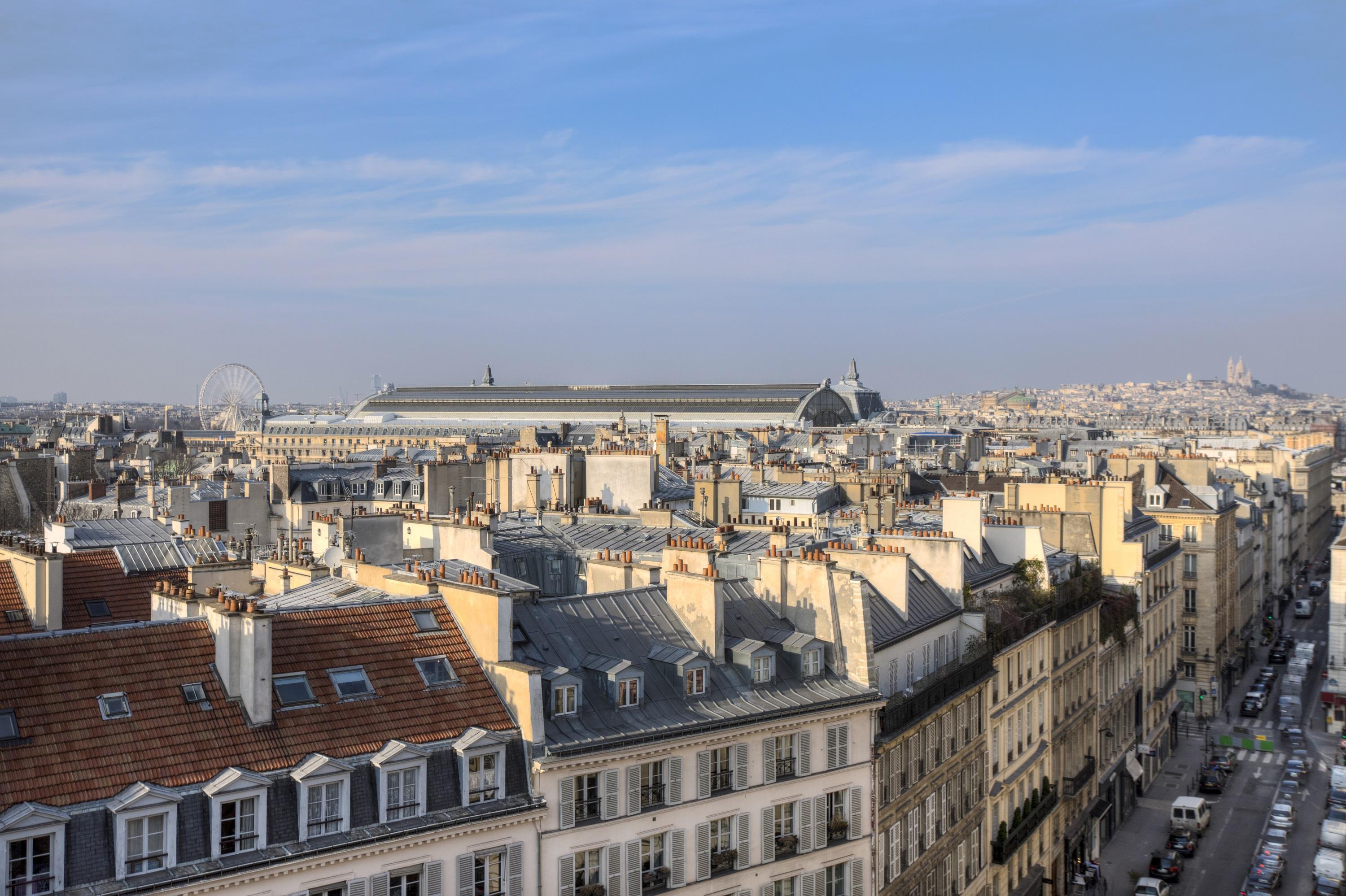 Hotel Pont Royal Paris Bagian luar foto View of the 15th arrondissement